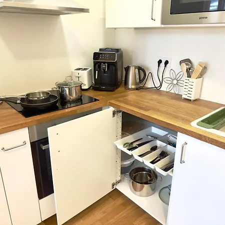 1 Center Elegant 2br With Panoramic Museum View And King Bed Appartamento