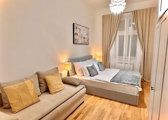 1 Center Elegant 2br With Panoramic Museum View And King Bed شقة