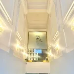1 Center Elegant 2br With Panoramic Museum View And King Bed Lägenhet *